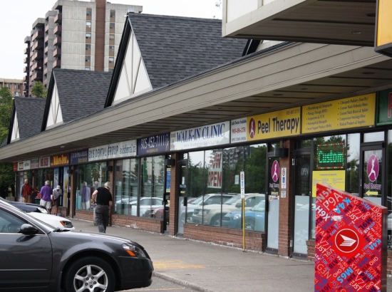 Dixie Plaza, Brampton